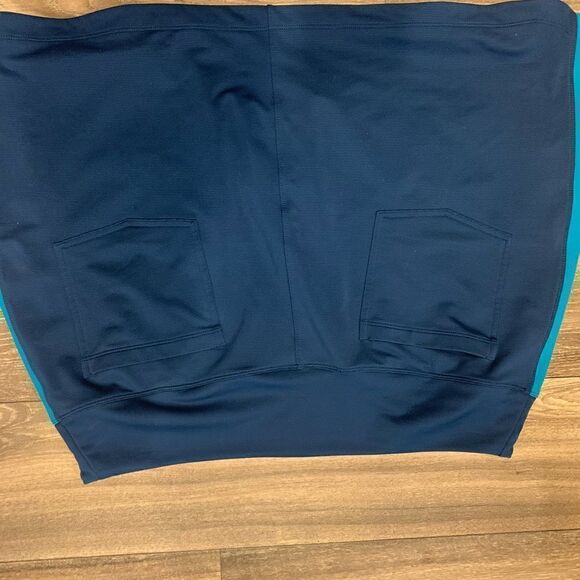 Nike Ladies Skort. Size: XL. - Picture 4 of 6